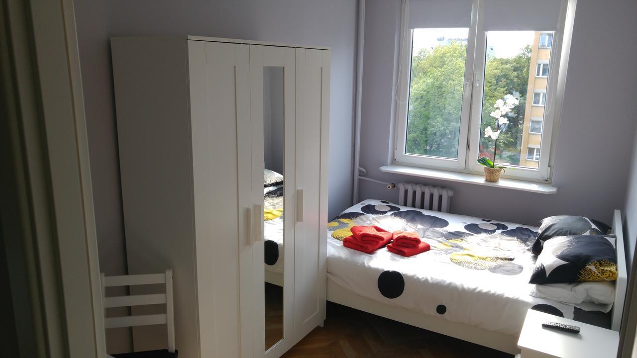 Rent0Nline Niepodleglosci Rooms Metro วอร์ซอ ภายนอก รูปภาพ