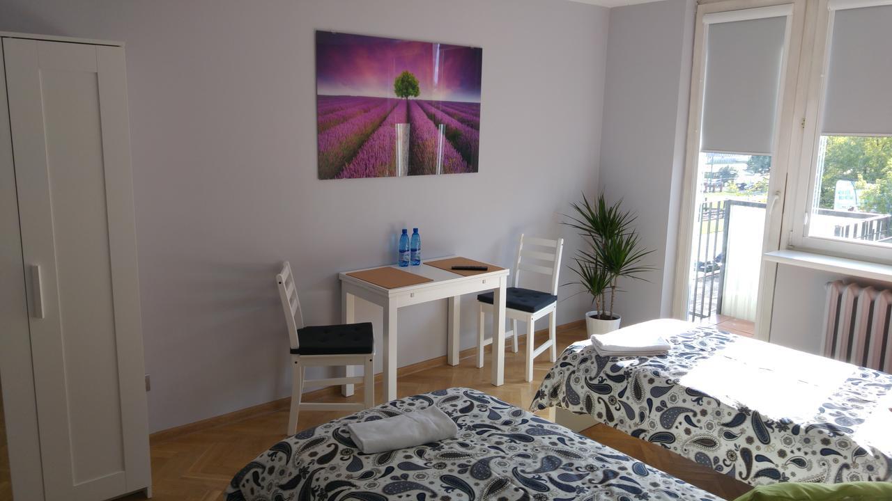 Rent0Nline Niepodleglosci Rooms Metro วอร์ซอ ภายนอก รูปภาพ